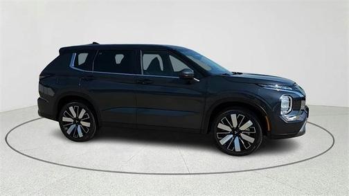 2025 Mitsubishi Outlander 