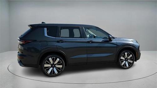 2025 Mitsubishi Outlander