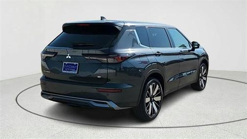 2025 Mitsubishi Outlander 