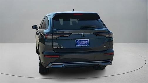 2025 Mitsubishi Outlander