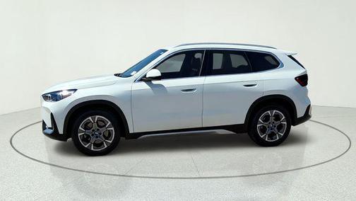 Alpine White 2025 BMW X1 xDrive28i