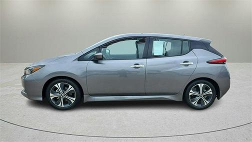 2022 Nissan Leaf SV
