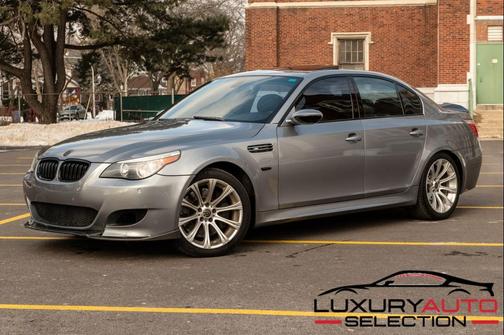 2007 BMW M5 Base