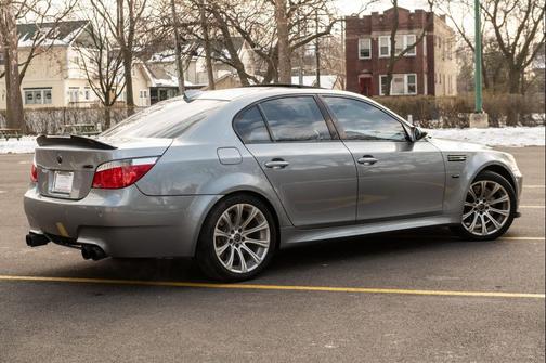 2007 BMW M5 Base