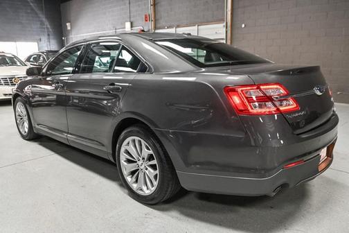 2016 Ford Taurus Limited