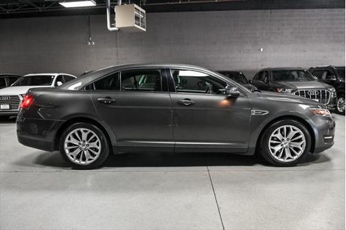 2016 Ford Taurus Limited
