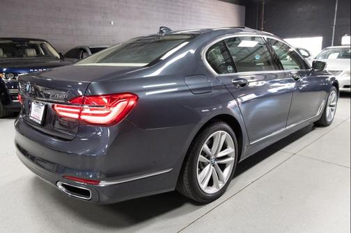 Arctic Gray Metallic 2016 BMW 750 i xDrive