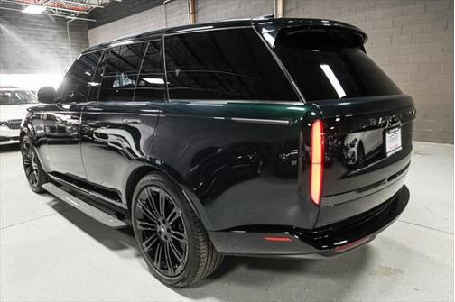 2024 Land Rover Range Rover P530 SE