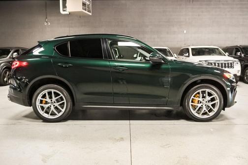 2019 Alfa Romeo Stelvio Sport