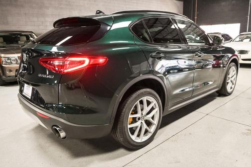 2019 Alfa Romeo Stelvio Sport