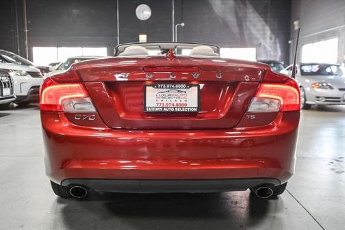 2011 Volvo C70 T5