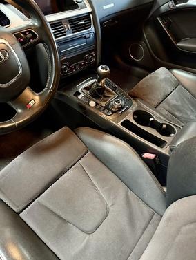 Ibis White 2011 Audi S5 4.2 Premium Plus