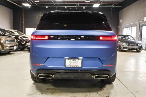 2026 Land Rover Range Rover Sport SE