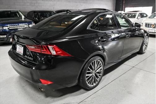 2016 Lexus IS 300 Base