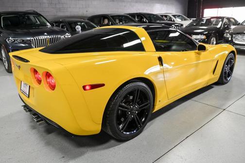 2006 Chevrolet Corvette Base