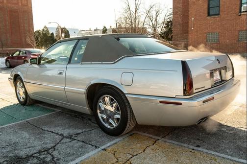 2001 Cadillac Eldorado ESC