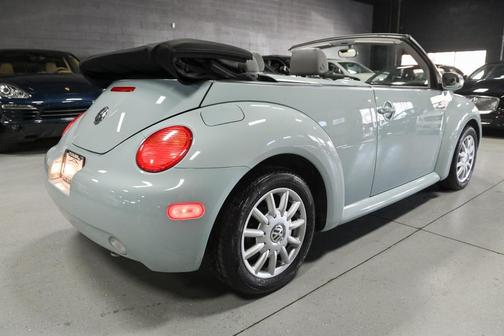 2004 Volkswagen New Beetle GLS