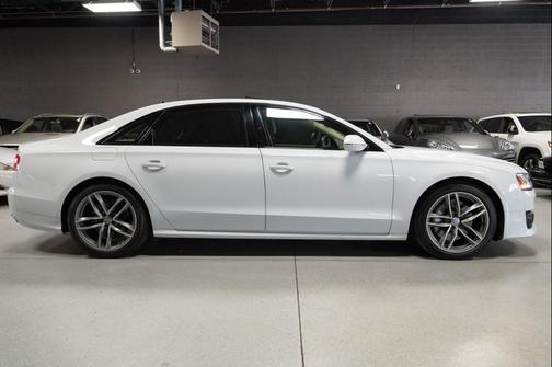 Glacier White Metallic 2017 Audi A8 L 4.0T Sport