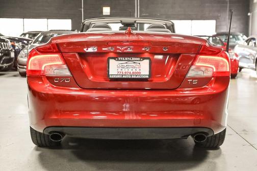 2012 Volvo C70 2dr Convertible