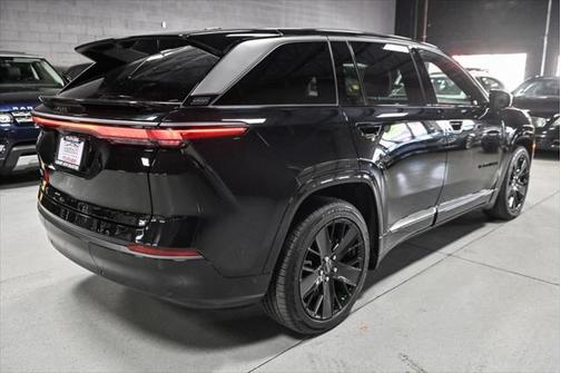 2024 Jeep Wagoneer S Launch Edition