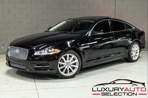 2013 Jaguar XJ Base