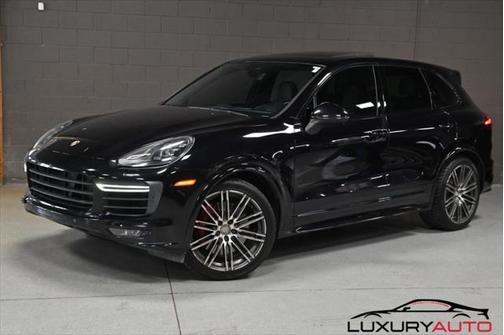 2016 Porsche Cayenne GTS