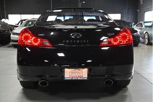 2014 INFINITI Q60 Base
