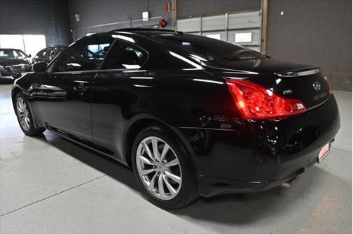 2014 INFINITI Q60 Base