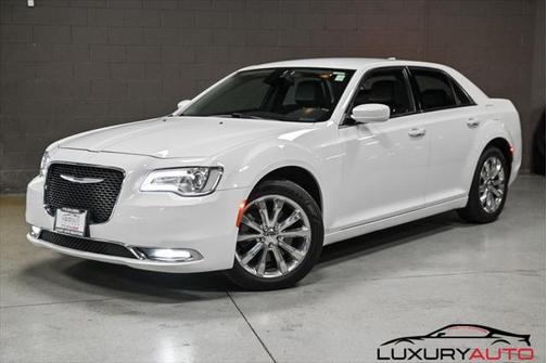 2015 Chrysler 300 Limited
