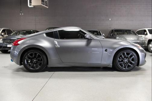 Gun Metallic 2017 Nissan 370Z Base