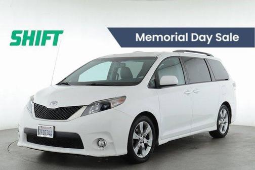Photo 1 of 28 of 2014 Toyota Sienna SE