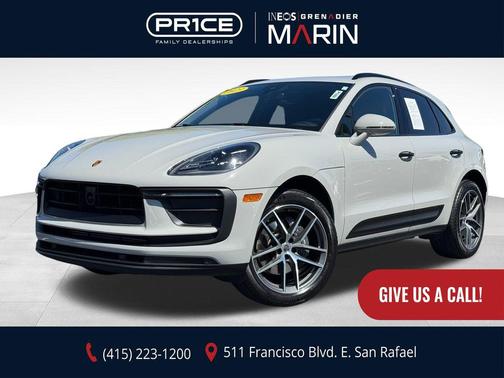 Chalk 2023 Porsche Macan Macan