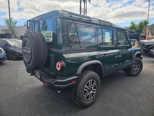 Sela Green 2026 INEOS Grenadier AWD