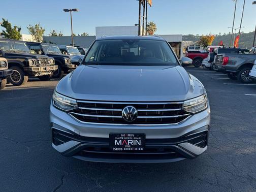 2024 Volkswagen Tiguan 2.0T SE 4MOTION