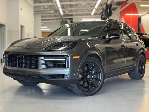 2025 Porsche Cayenne Cayenne