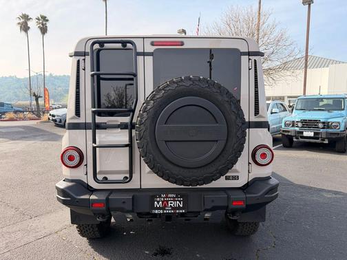 2025 INEOS Grenadier Fieldmaster