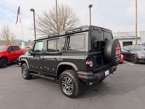 2024 INEOS Grenadier AWD