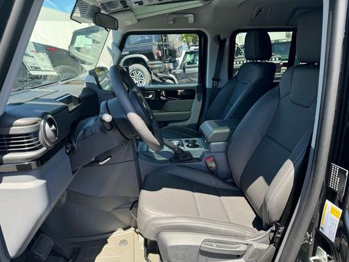 2025 INEOS Grenadier Trialmaster