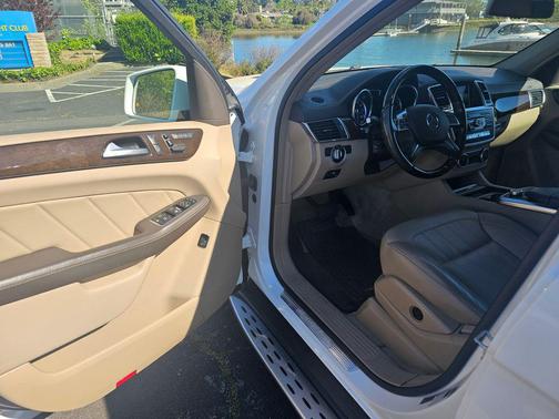 2016 Mercedes-Benz GL-Class 4MATIC