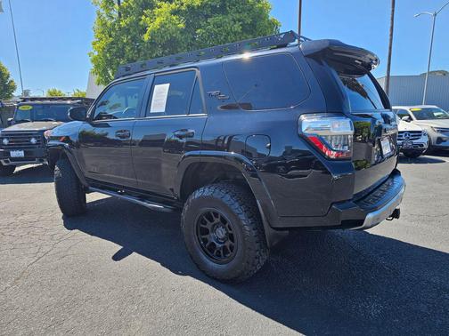 Midnight Black Metallic 2021 Toyota 4Runner TRD Off Road Premium