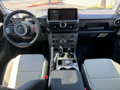 2025 INEOS Grenadier Fieldmaster