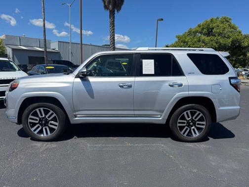 Classic Silver Metallic 2015 Toyota 4Runner Limited