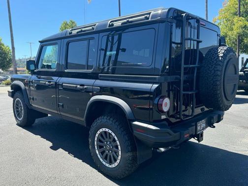 2025 INEOS Grenadier Fieldmaster