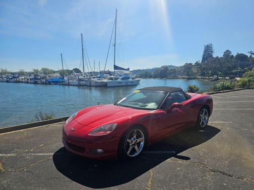 2005 Chevrolet Corvette Base