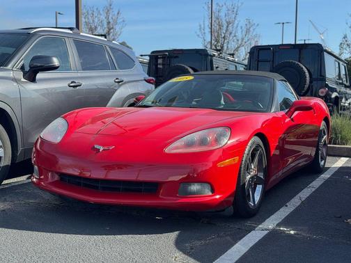 2005 Chevrolet Corvette Base