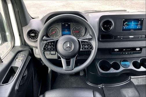 2023 Mercedes-Benz Sprinter 2500 Standard Roof