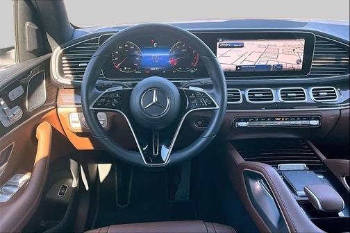 MANUFAKTUR Moonlight White Metallic 2025 Mercedes-Benz GLE 450 4MATIC