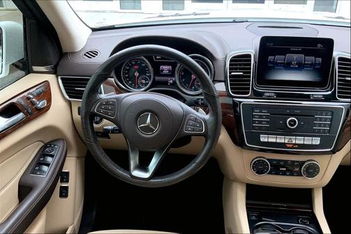 2019 Mercedes-Benz GLS 450 4MATIC