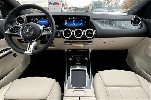 2025 Mercedes-Benz GLA 250 4MATIC