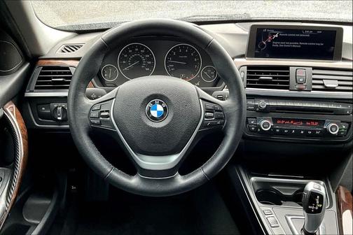 2015 BMW 328 328i